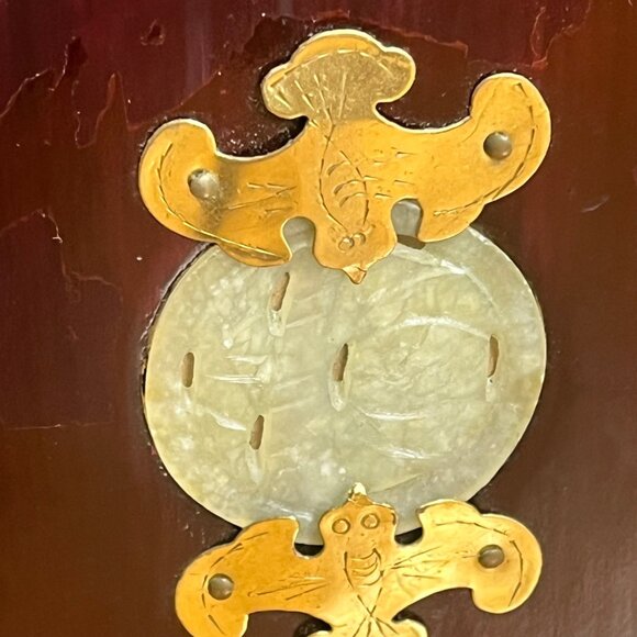 Vintage Chinese-Inspired Wooden Jewelry Box W/ Brass & Mother-Of-Pearl Inlay - Picture 10 of 11